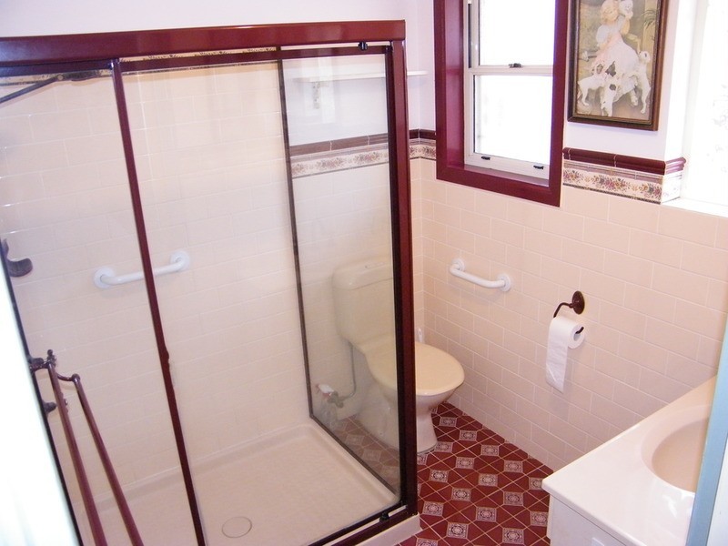 4 Lachlan Avenue, Tuncurry NSW 2428