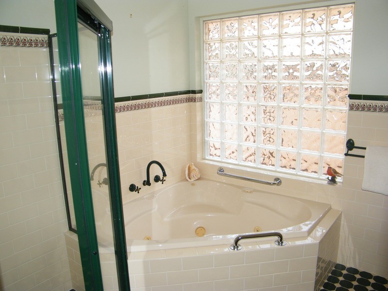 4 Lachlan Avenue, Tuncurry NSW 2428