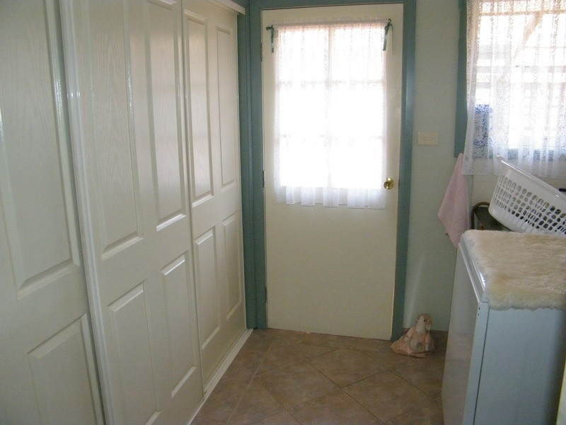 4 Lachlan Avenue, Tuncurry NSW 2428