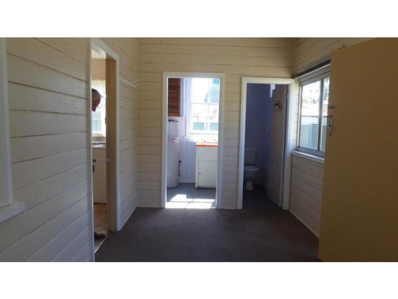9 Parkes Street, Tuncurry NSW 2428
