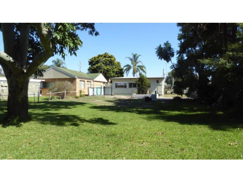 9 Parkes Street, Tuncurry NSW 2428