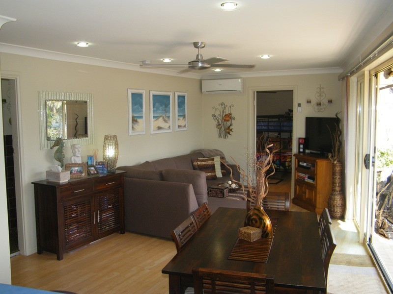 4/33 Main Street, Hallidays Point NSW 2430