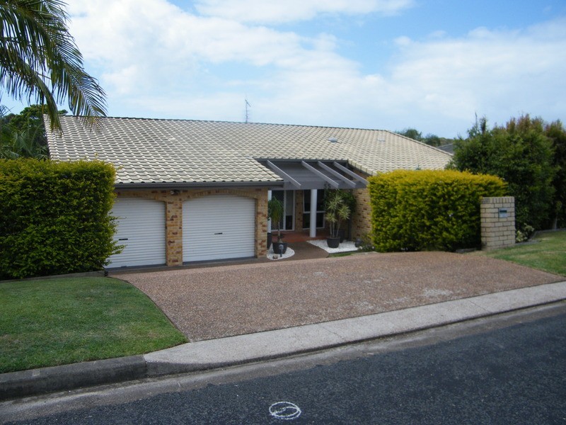 55 Karloo Street, Forster NSW 2428