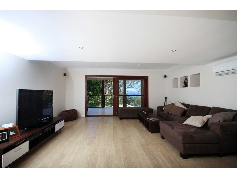 99 Green Point Drive, Green Point NSW 2428