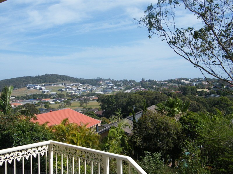 21 Zamia Place, Forster NSW 2428