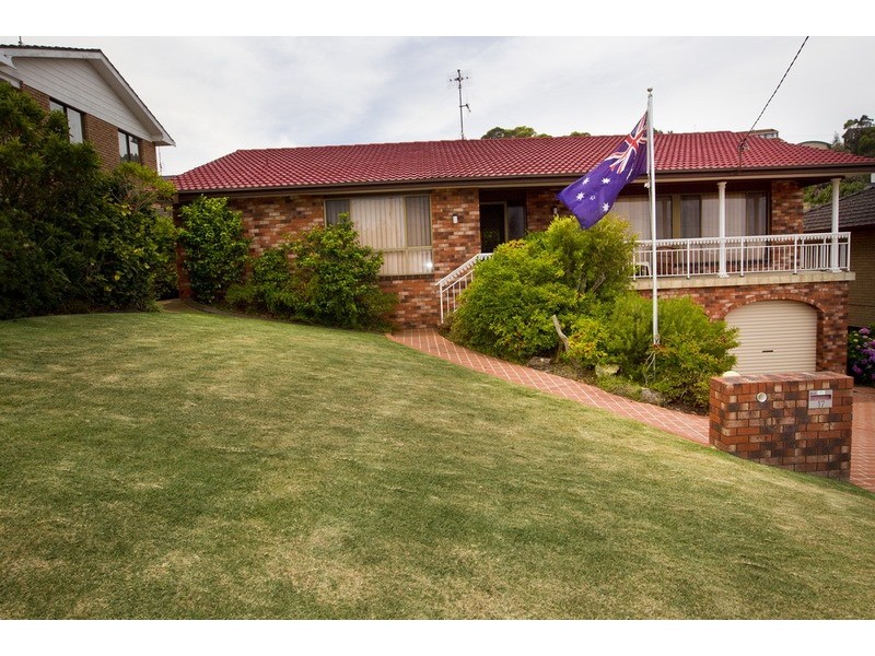 17 Sunbakers  Drive, Forster NSW 2428