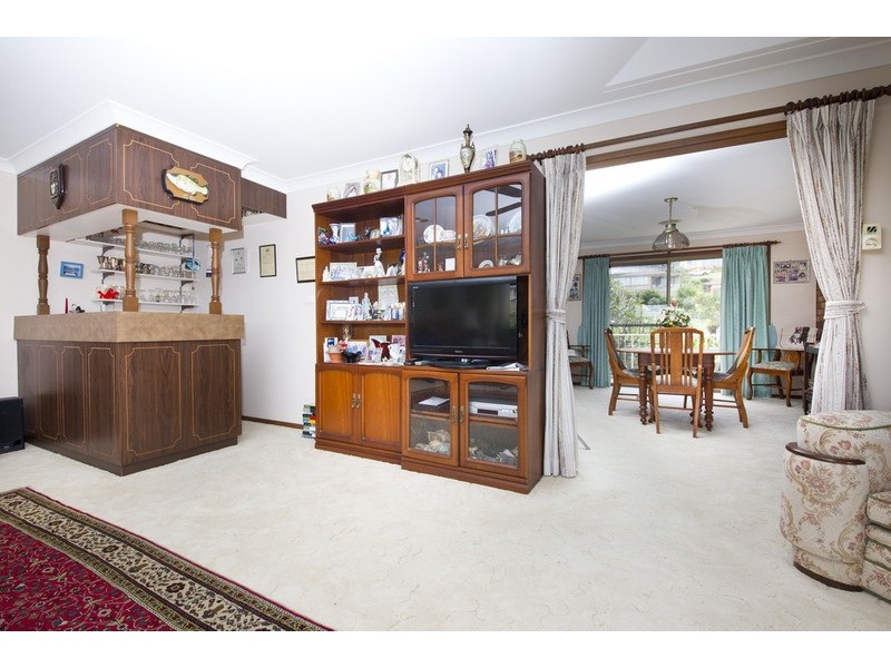 17 Sunbakers  Drive, Forster NSW 2428
