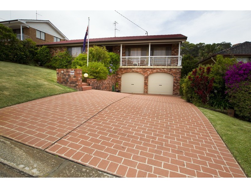17 Sunbakers  Drive, Forster NSW 2428