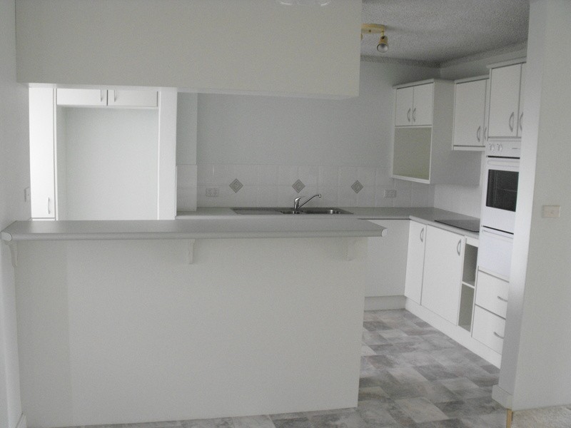 2/88-90 Head Street, Forster NSW 2428