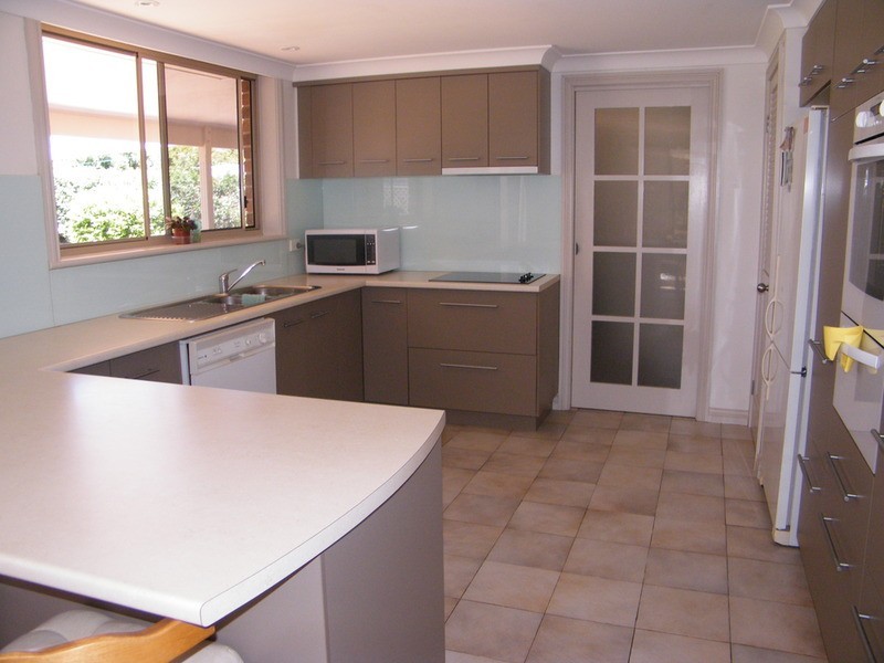 8 Gleneon  Drive, Forster NSW 2428