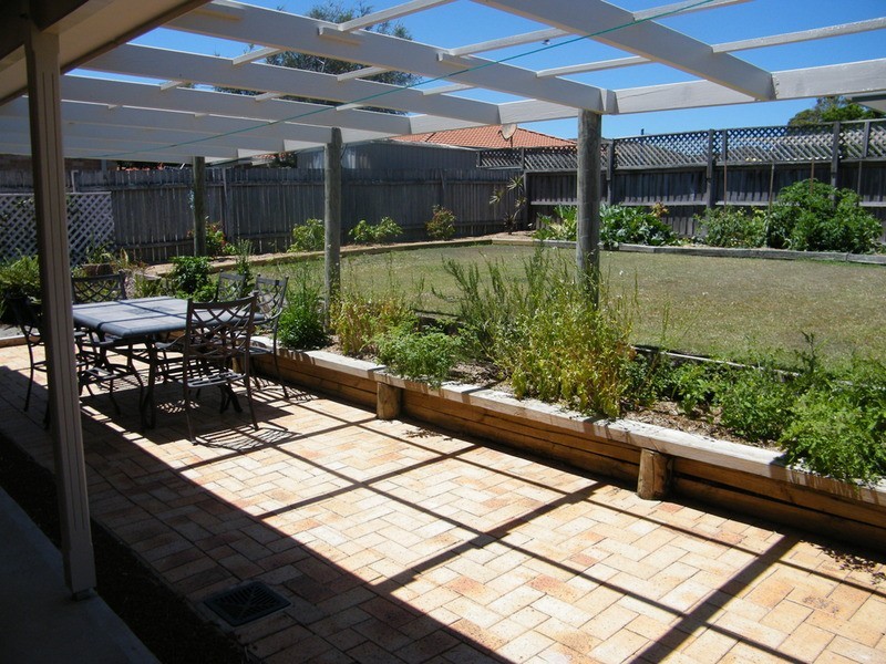 8 Gleneon  Drive, Forster NSW 2428