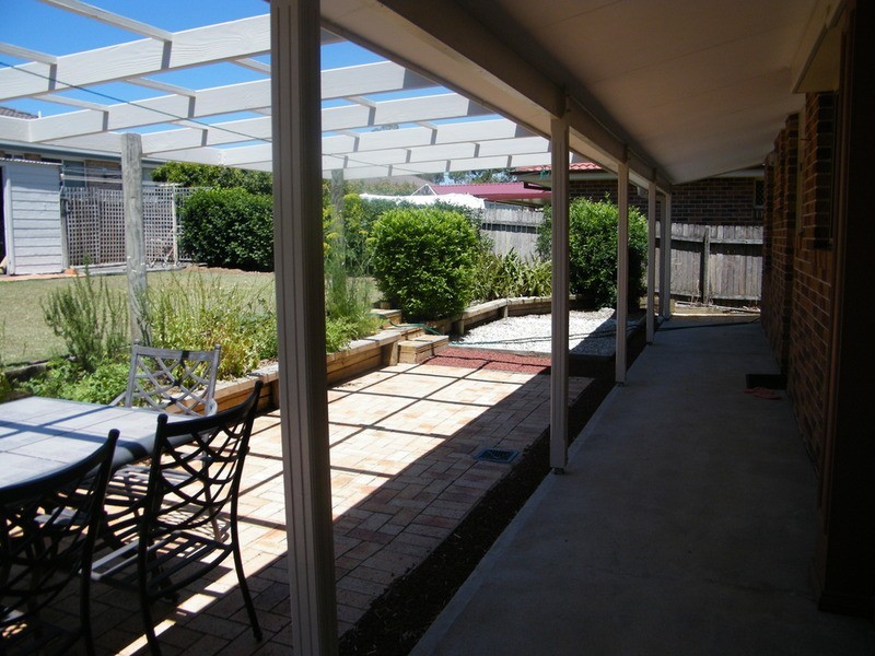 8 Gleneon  Drive, Forster NSW 2428