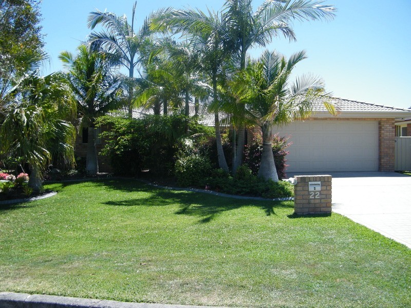 2/22 Livistona Drive, Forster NSW 2428