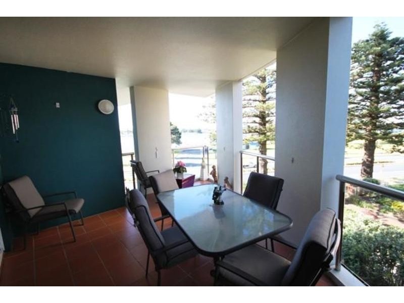 203/22-30 Manning Street, Tuncurry NSW 2428
