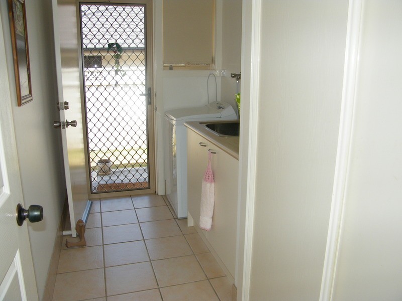 2/35 Livistona Drive, Forster NSW 2428