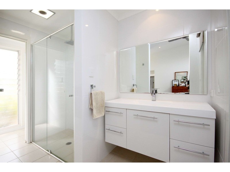 6 The Boulevarde, Hallidays Point NSW 2430