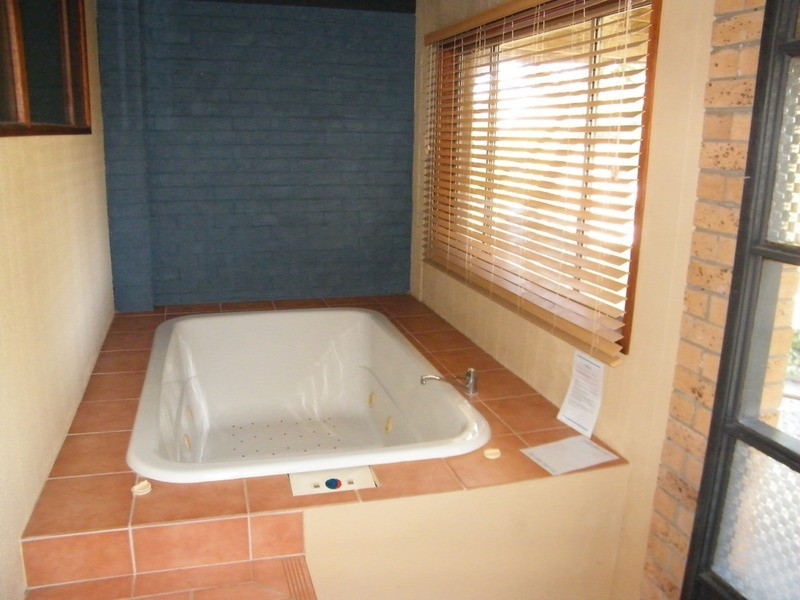 47 Hawaii Avenue, Forster NSW 2428