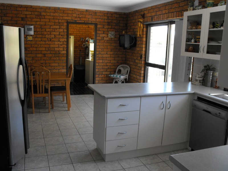 88 Lakeview  Crescent, Forster NSW 2428