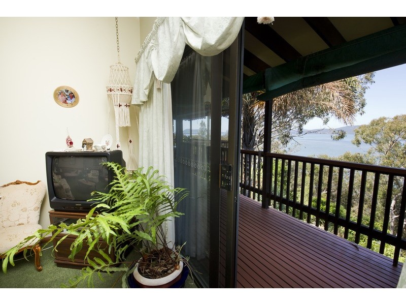 77 Green Point Drive, Green Point NSW 2428