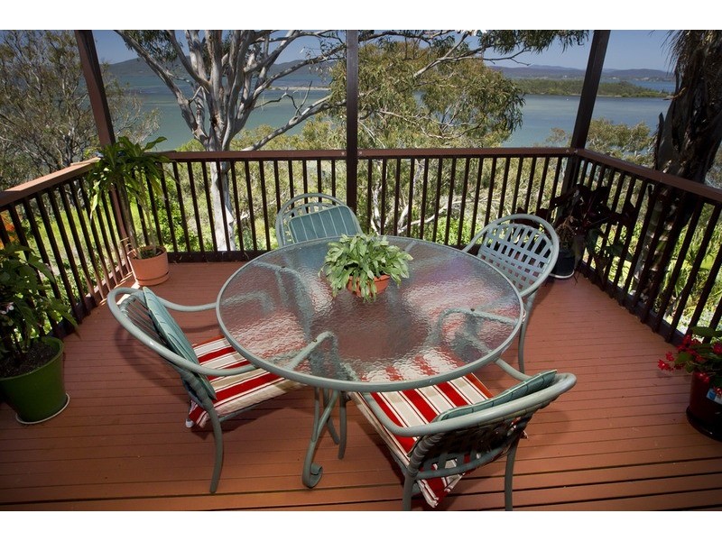 77 Green Point Drive, Green Point NSW 2428