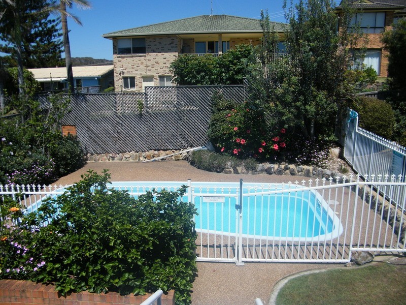 13 Burgess Road, Forster NSW 2428