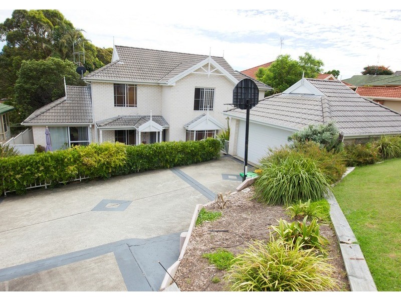 43 Karloo Street, Forster NSW 2428