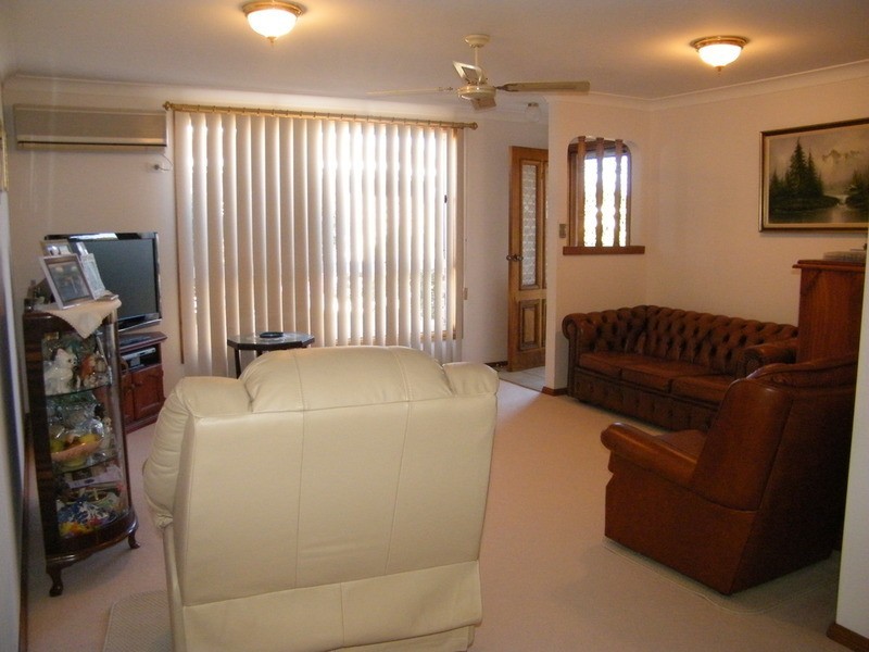 1/83 Hind  Avenue, Forster NSW 2428