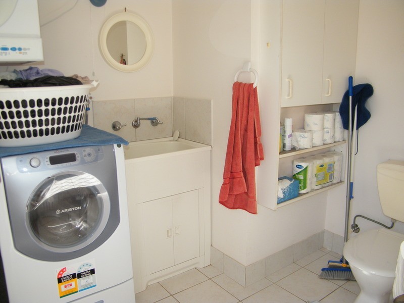 1/83 Hind  Avenue, Forster NSW 2428