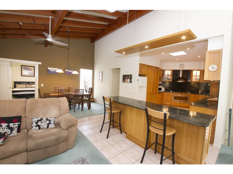 186 Boomerang Drive, Pacific Palms NSW 2428