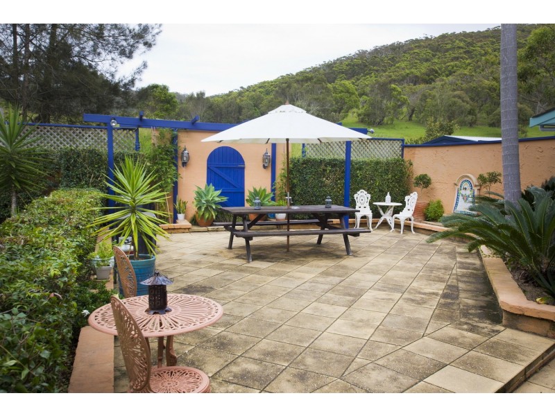 186 Boomerang Drive, Pacific Palms NSW 2428