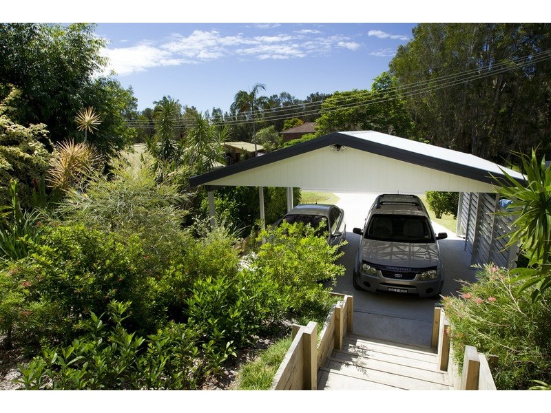 7 Seabreeze  Parade, Green Point NSW 2428