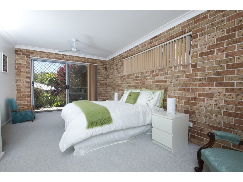 7 Seabreeze  Parade, Green Point NSW 2428