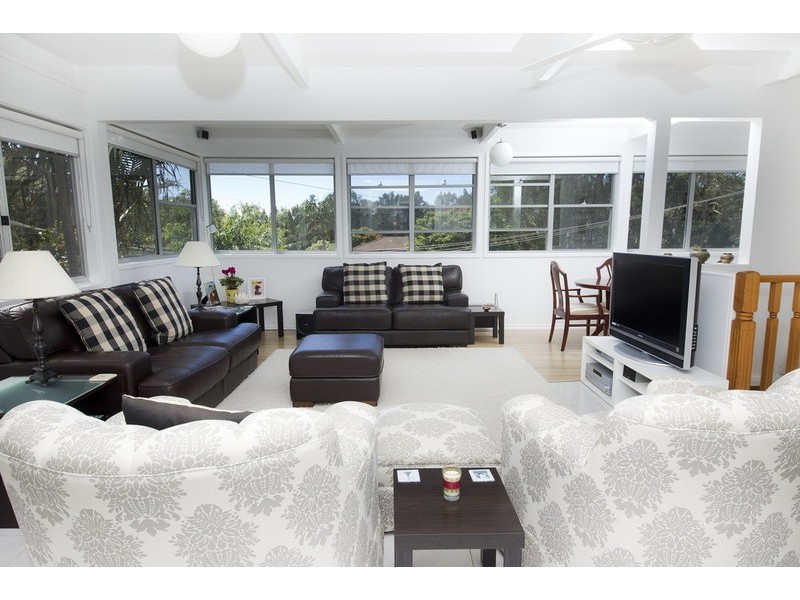 7 Seabreeze  Parade, Green Point NSW 2428