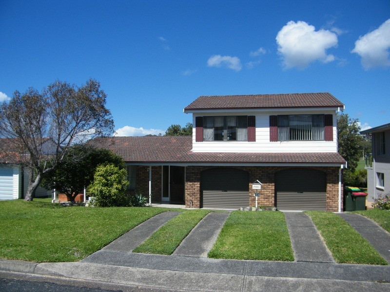 24 Gleeson Avenue, Forster NSW 2428