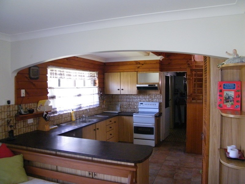 24 Gleeson Avenue, Forster NSW 2428