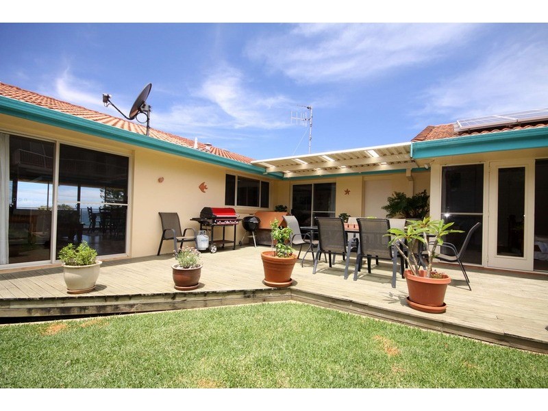 25 Palm Road, Forster NSW 2428