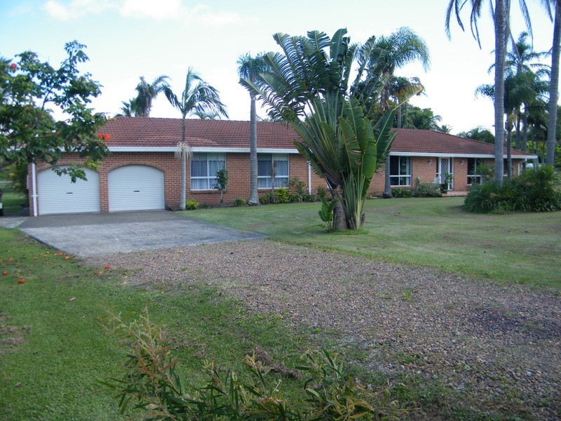 4 Greenfield Place, Forster NSW 2428