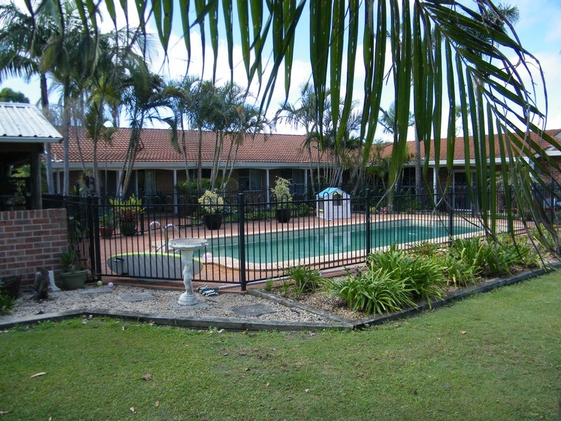 4 Greenfield Place, Forster NSW 2428