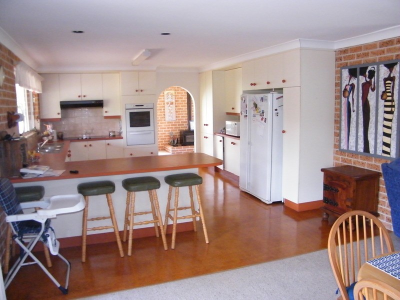 4 Greenfield Place, Forster NSW 2428