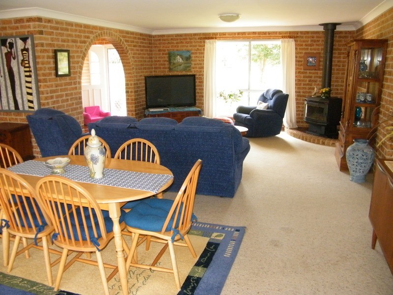 4 Greenfield Place, Forster NSW 2428
