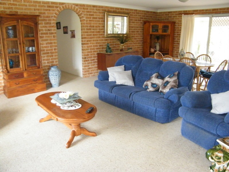 4 Greenfield Place, Forster NSW 2428