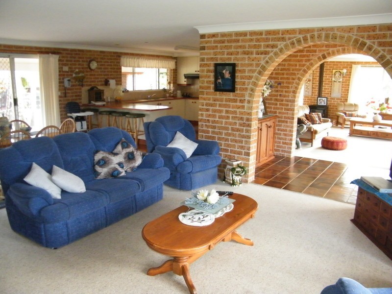 4 Greenfield Place, Forster NSW 2428