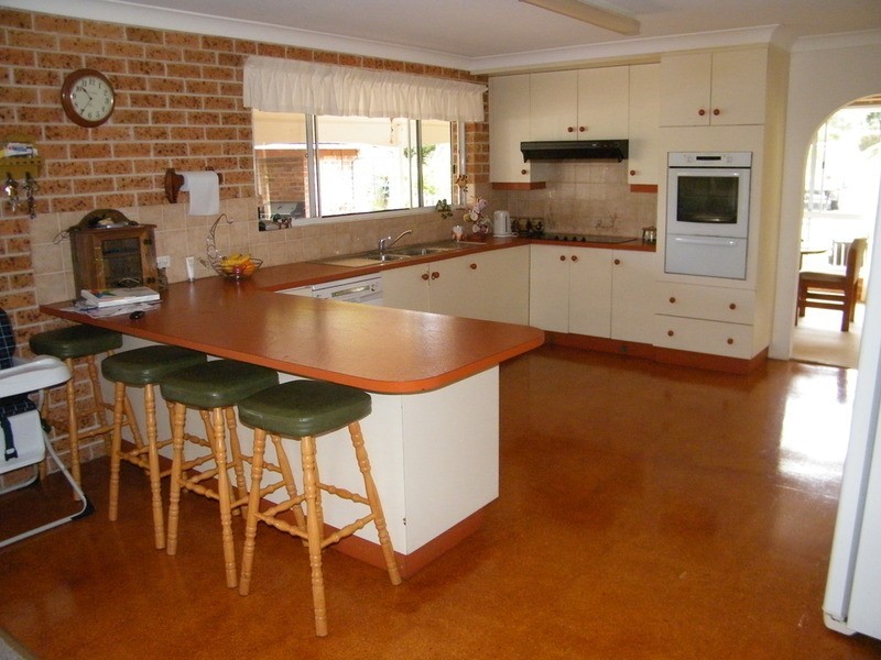4 Greenfield Place, Forster NSW 2428