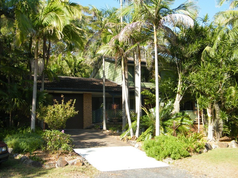 135 Green Point Drive, Green Point NSW 2428