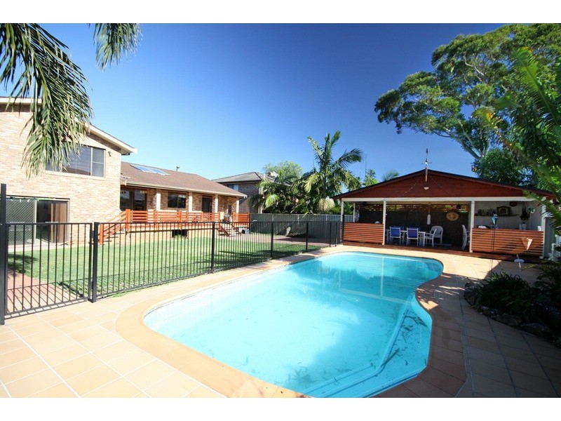 99 South Street, Tuncurry NSW 2428