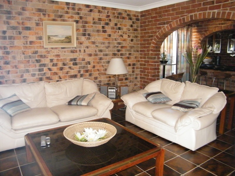 17 Cavill Avenue, Forster NSW 2428