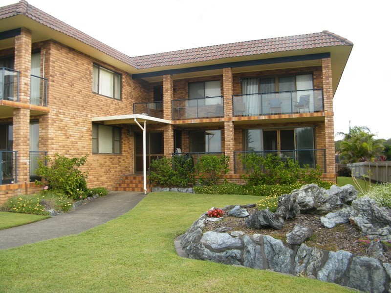 2/84 Head Street, Forster NSW 2428