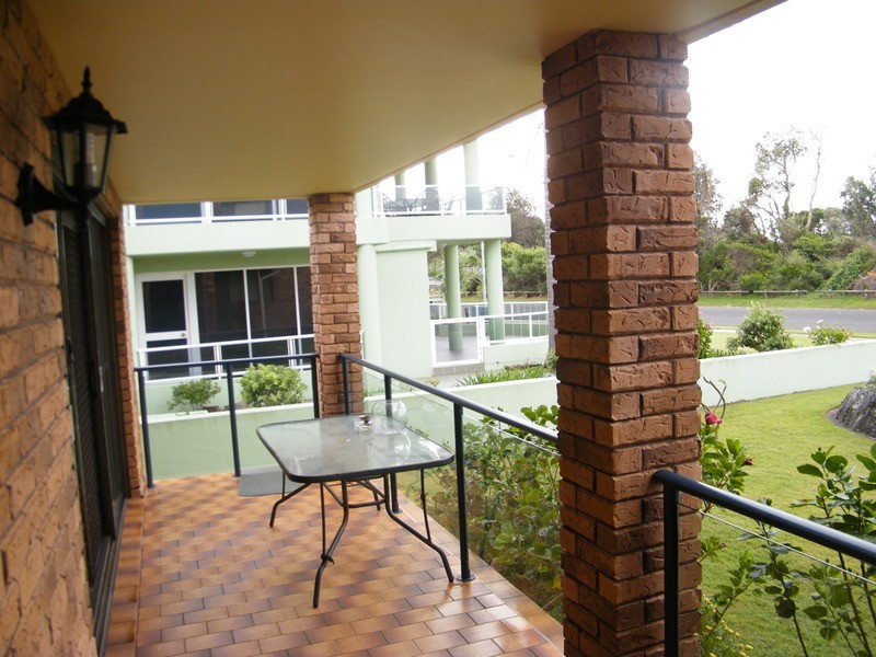 2/84 Head Street, Forster NSW 2428