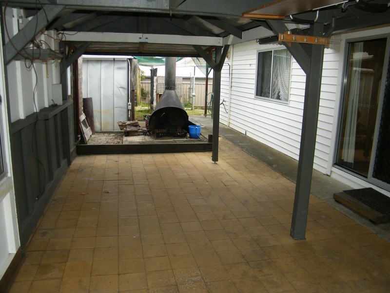 10 Wallis Street, Tuncurry NSW 2428