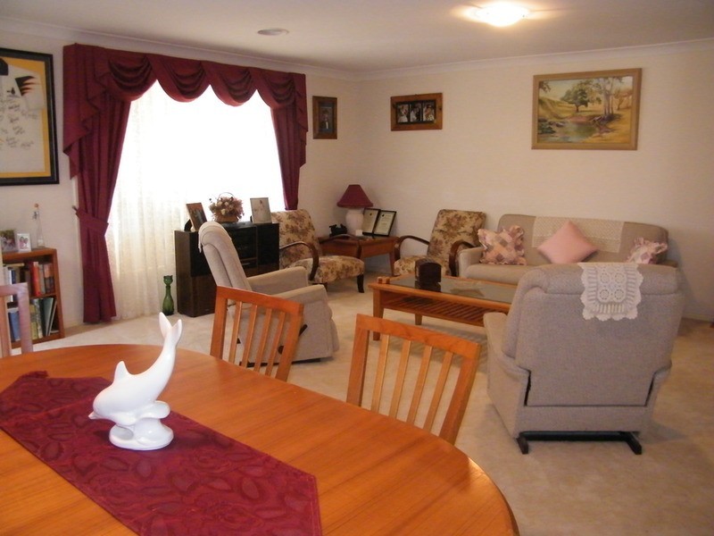2 Areca Court, Forster NSW 2428